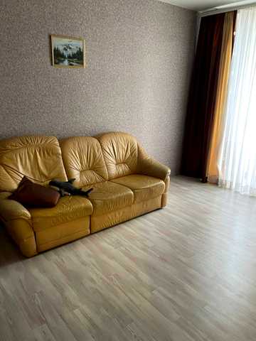 Соборності просп. (Возз'єднання), 1