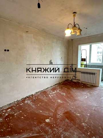 Горлівська вул., 38/40
