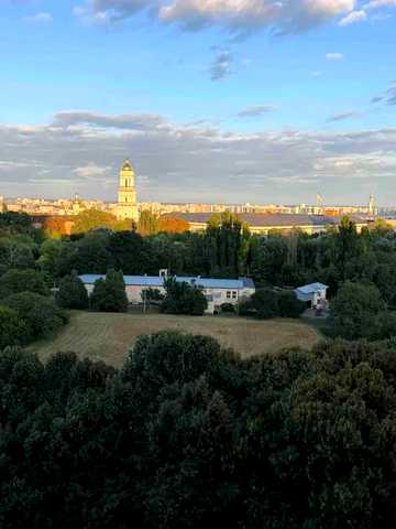 Михайла Омеляновича-Павленка вул. (Суворова), 13