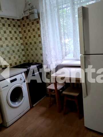 Поїзна вул., 4а