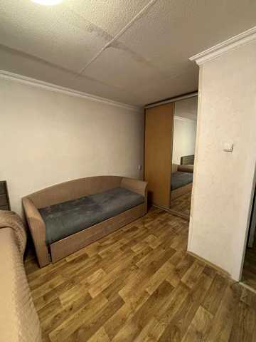 Кам'янська вул., 34