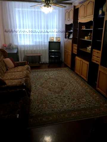 Олександра Клосовського вул., 3