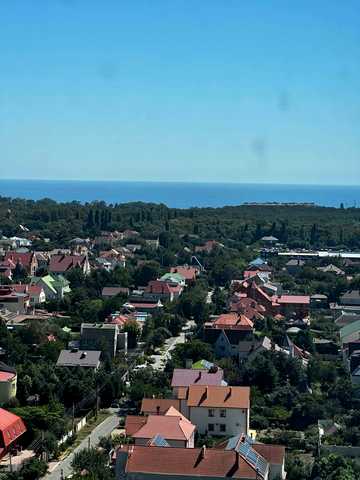 Перлинна вул., 6