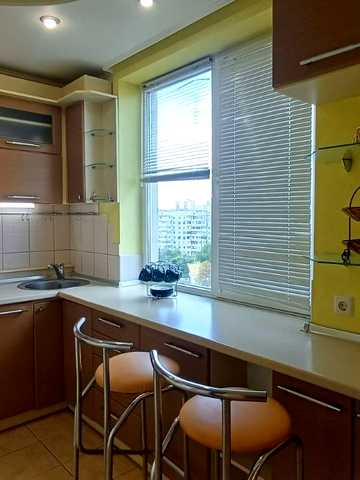 Амосова вул. (Корчагінців), 48