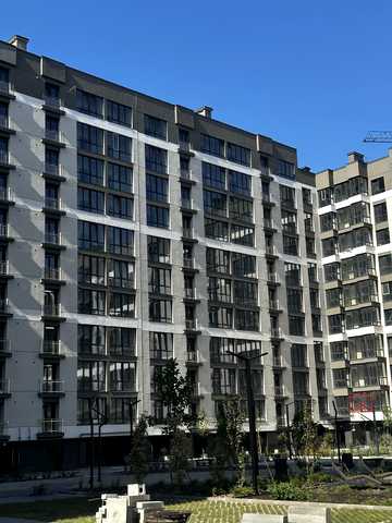 Олександра Довженка вул., (Будинок 16)