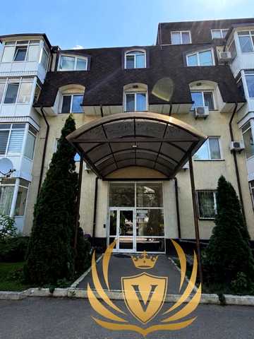 Яблунева вул., 4