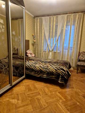 Братства Тарасівців вул. (Декабристів), 5