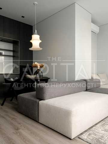 Салютна вул., (Будинок 04701-04702)