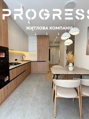 Княгинин вул., (Будинок 13)