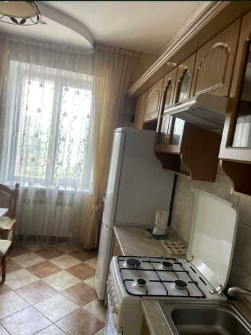 Михайла Вербицького вул., 24