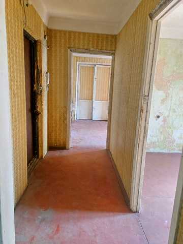 Оболонський просп., 7