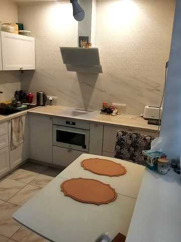 Андрія Аболмасова вул. (Панельна), 7