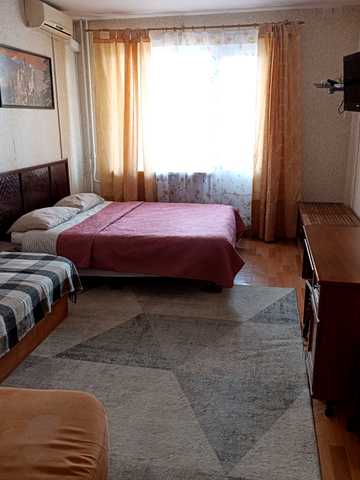 Петра Григоренка просп., 28
