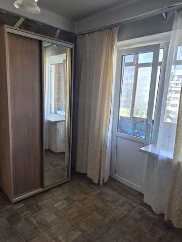 Йорданська вул. (Лайоша Гавро), 4