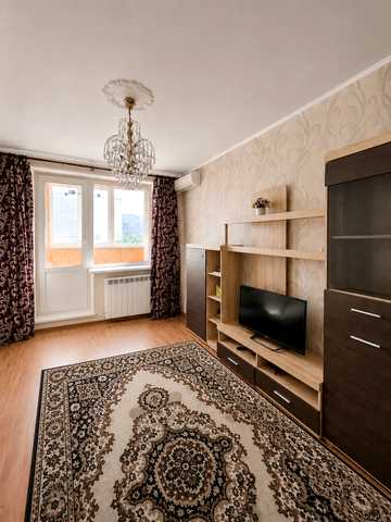 Аерокосмічний просп. (Гагаріна), 45а