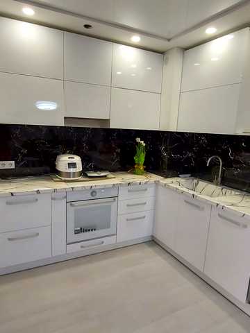 Замостянська вул. (50-річчя Перемоги), 34а