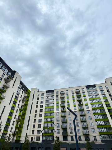 Приозерна вул., (Будинок 23)
