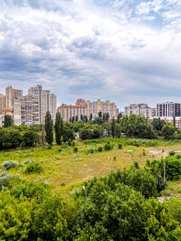 Шолуденка вул., 30