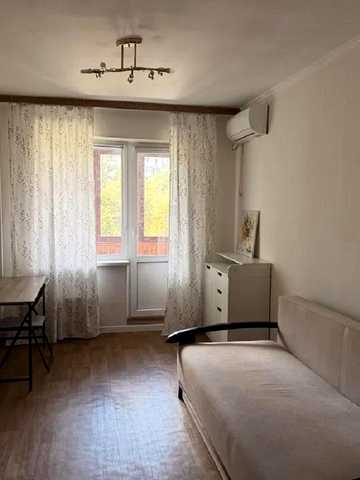 Вахтанга Кікабідзе вул. (Булгакова), 4