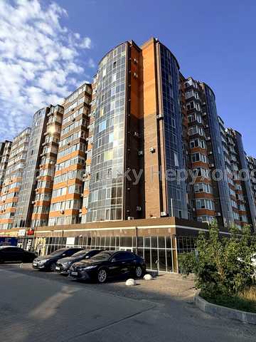 Мирна вул., (Будинок 1)