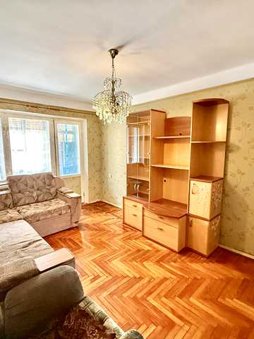 Парамонова вул., 5