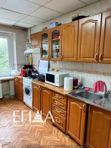 Соборна вул. (50 років Жовтня), 24а