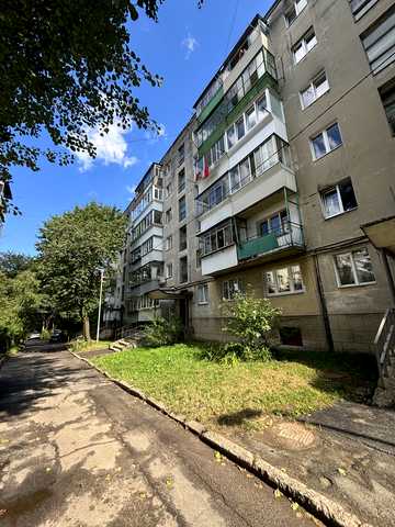 Керченська вул., 7