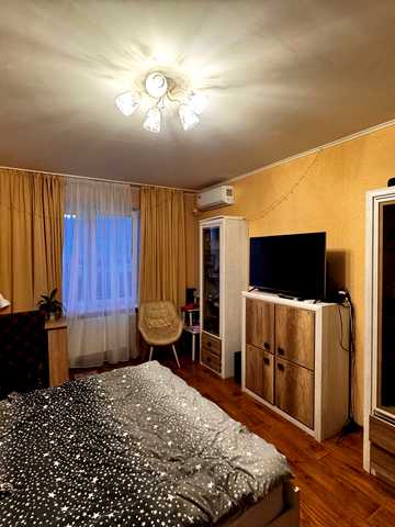 Балтійський пров., 5
