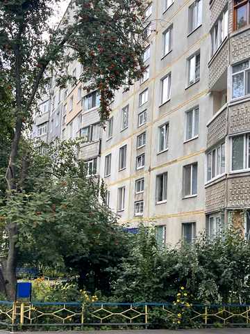 Єдності вул. (Краснодарська), 183