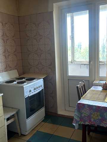 Райдужна вул., 29