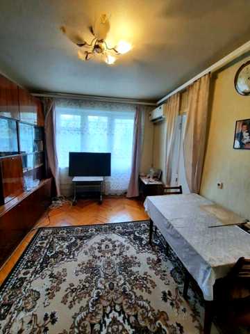 Нескорених вул. (Героїв Праці), 54а