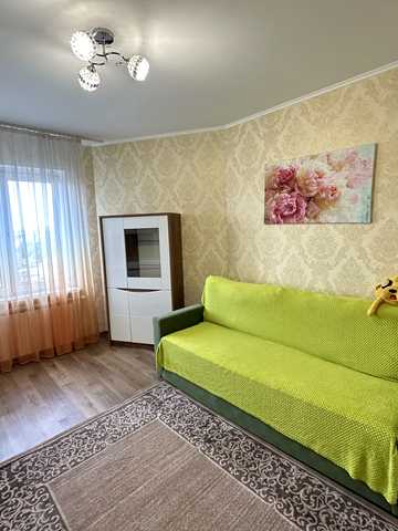 Григорія Ващенка вул., 5