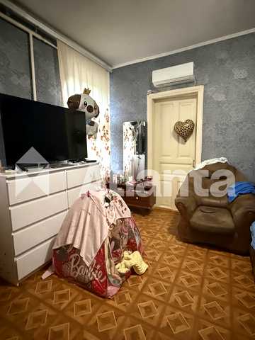 Євгена Чикаленка вул., 31