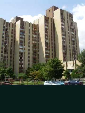 Павла Тичини просп., 6