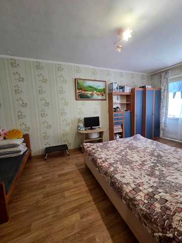 Олександрійська вул., 10