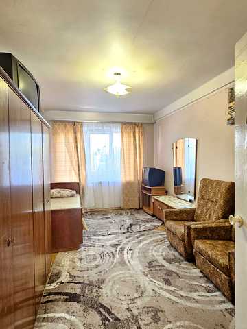 Воскресенський просп. (Перова), 18-Б