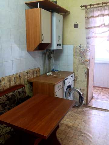 Степова вул., 10