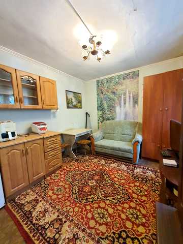 Олександра Поля просп. (Кірова), 121-Б