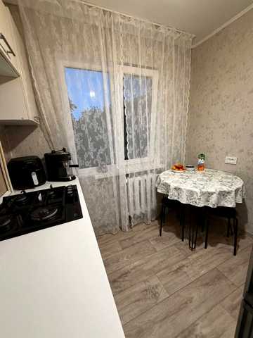 Інглезі вул. (25-ї Чапаєвської Дивізії), 12