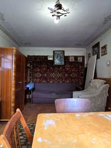 Морозна вул., 27