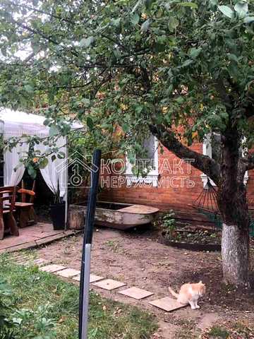 Драгоманова вул., 9