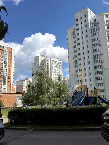 Олександра Бідного вул., 16