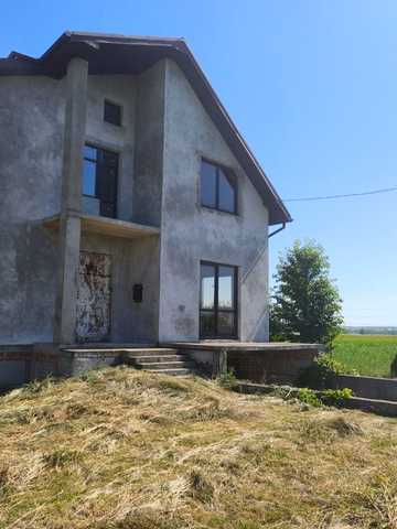 Вишнева