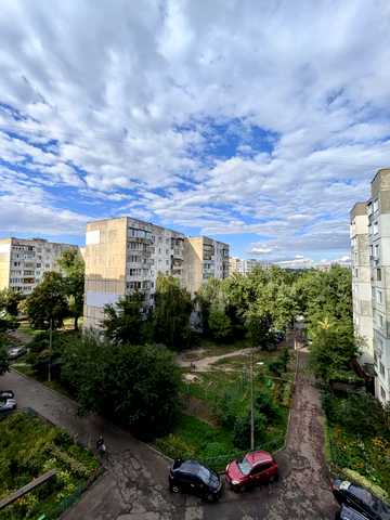 Мстиславська вул., 38