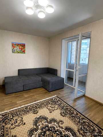 Металургів просп., 38
