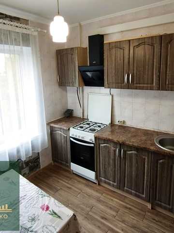 Архітектора Вербицького вул., 36