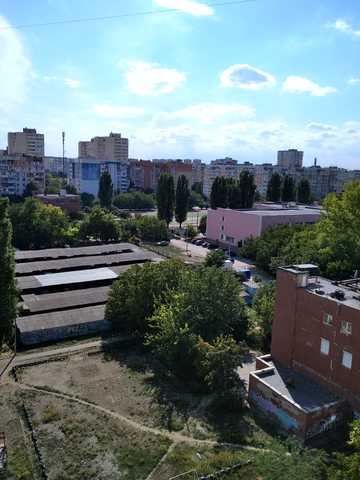 Владислава Бувалкіна вул. (Бочарова Генерала), 71