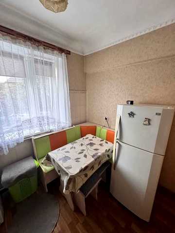 Черепанова вул., 4