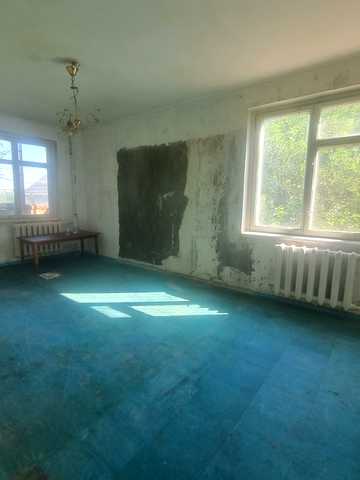 Качалова вул., 36