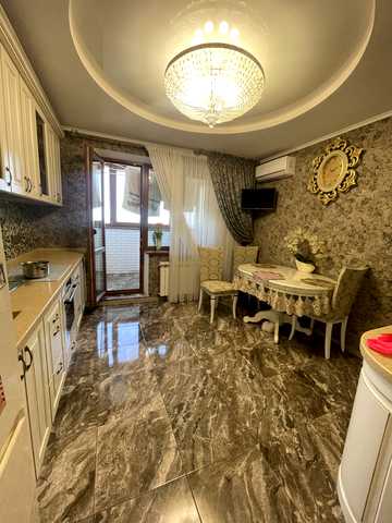 5-й Зарічний мікрорайон вул., 63